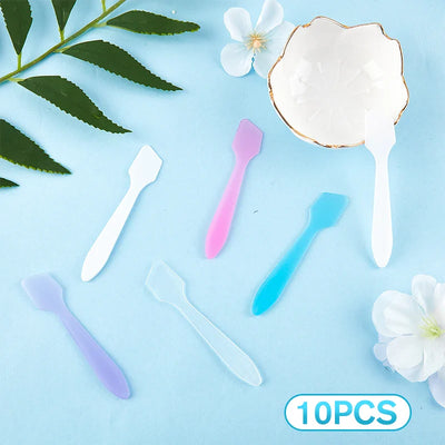 Set of 10 colorful mini cosmetic spatulas for applying face masks and creams, plastic beauty DIY tools